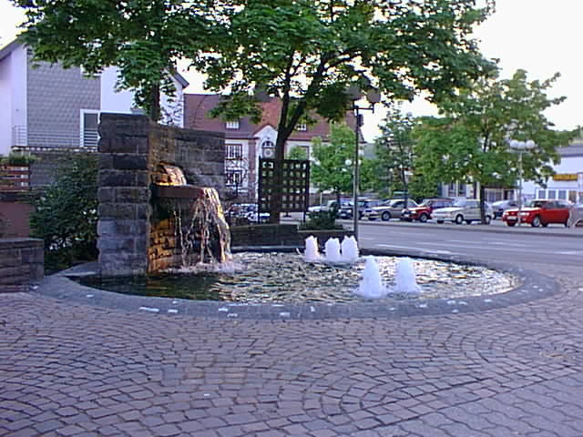 Dorfbrunnen 2